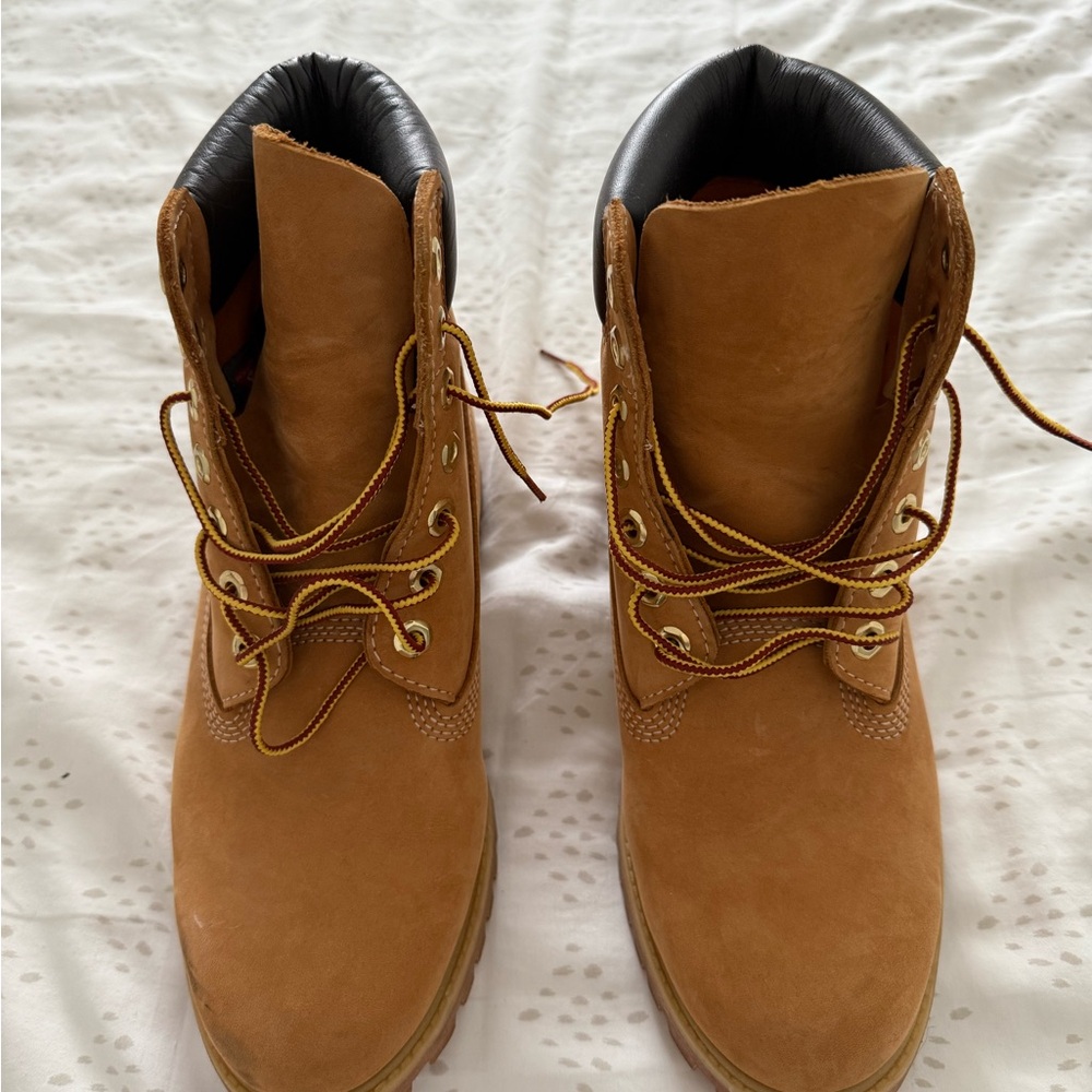 Classic Tan Leather Boots- Timberland